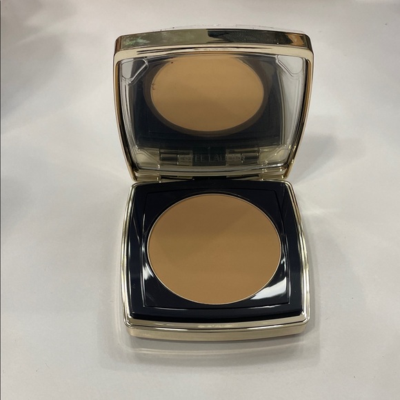 Estee Lauder | Makeup | Estee Lauder Double Wear Powder Foundation 4n ...
